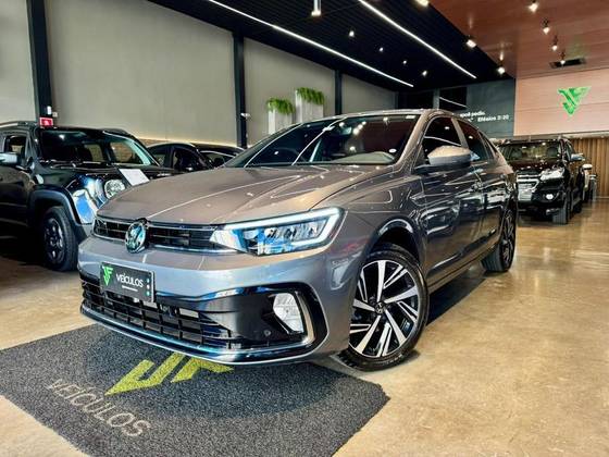 VOLKSWAGEN VIRTUS 1.0 200 TSI HIGHLINE AUTOMÁTICO